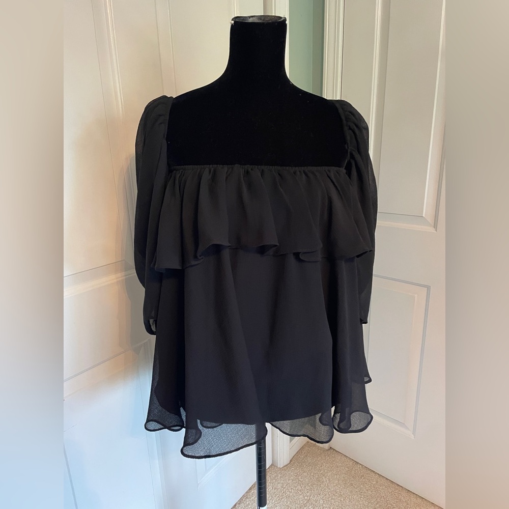 Do+Be Balck Ruffle Off Shoulder Top - size Medium - Picture 2 of 6